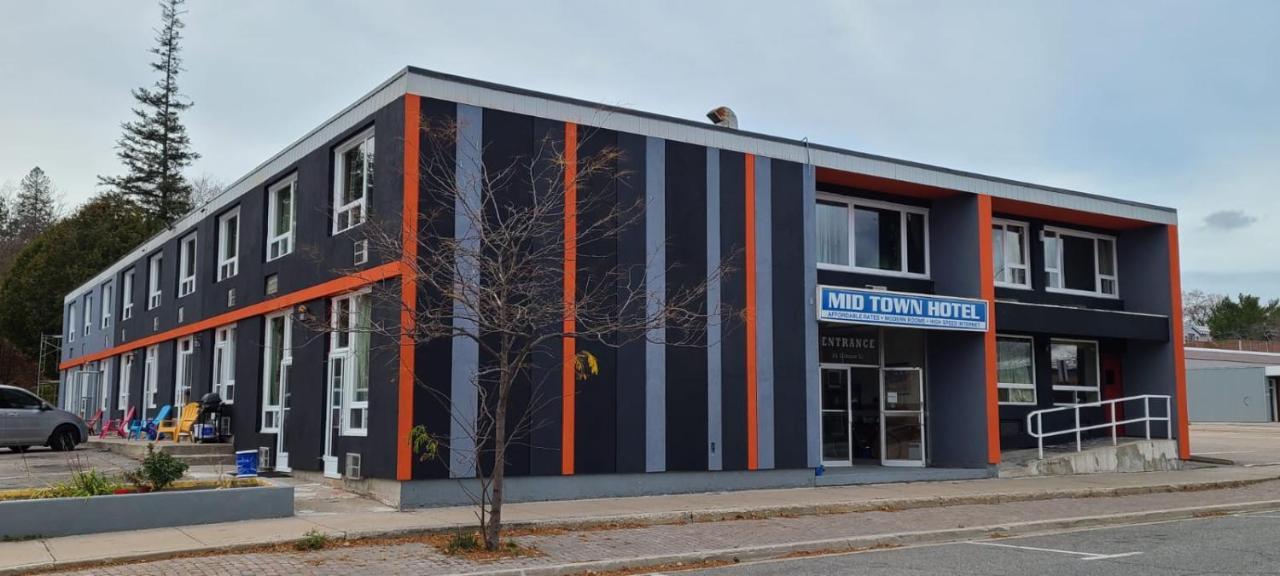 Midtown Hotel Parry Sound Eksteriør billede