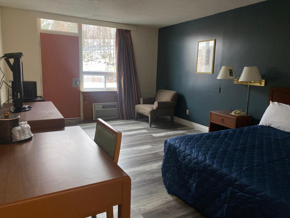 Midtown Hotel Parry Sound Eksteriør billede